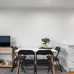 Inner City Haven - Christchurch Holiday Home